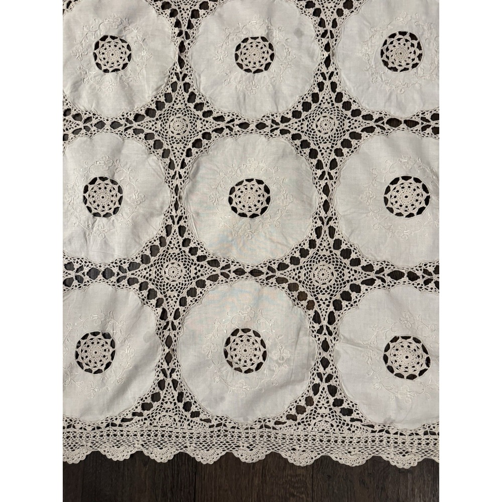 Crochet & linen Vintage Tablecloth Table square Beautiful Handmade 42" - Picture 4 of 9